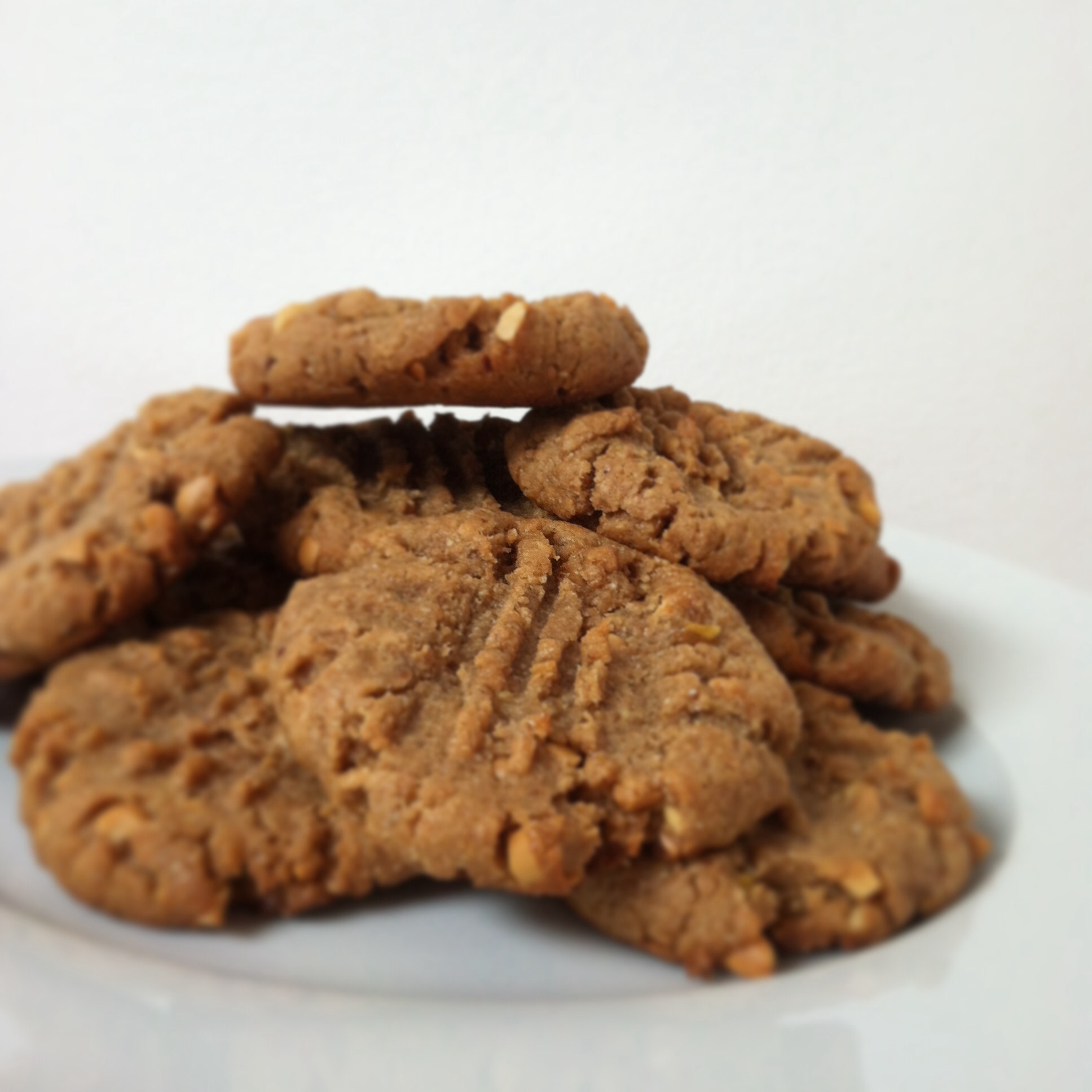 lunchboxbunch.com’s 4-ingredient peanut butter cookies